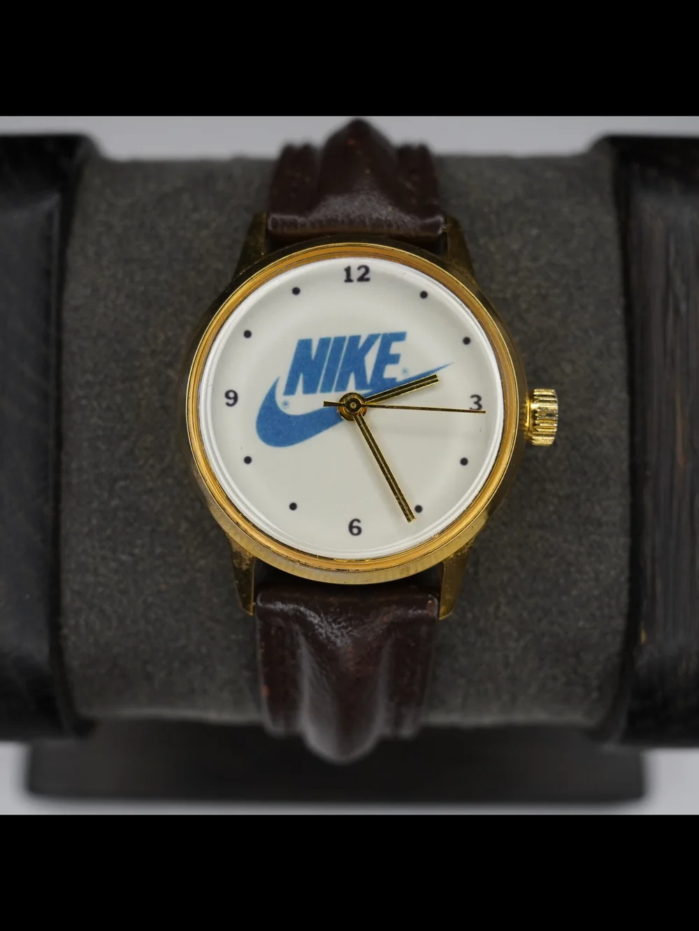 Vintage 1990s Nike Swoosh Logo Men's Quartz Watch Gold Tone White Dial